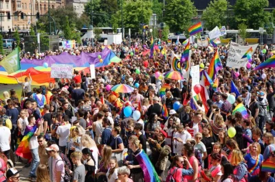 artpop - Brawo Kraków! Na Marszu Równości było 7000 osób! Zdjęcia w tym wpisie :) Liv...