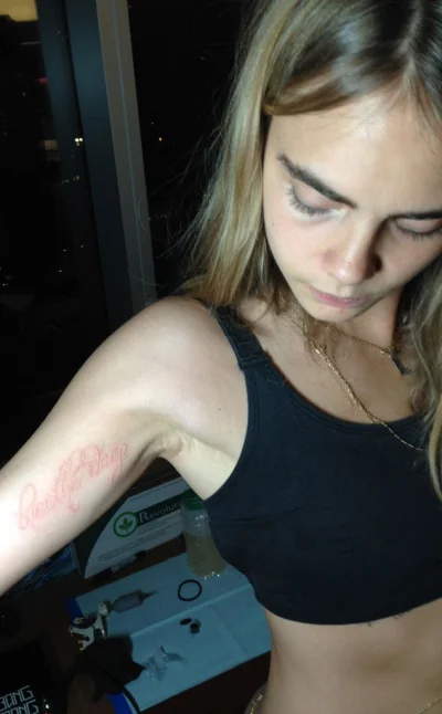 B.....s - #bojowkacary #caradelevingne #ladnapani