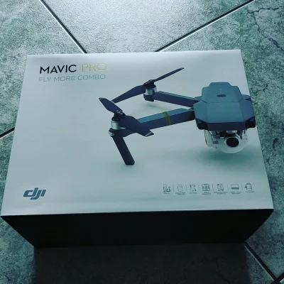 Ksjajomi - Pijcie ze mno kompot :)
Właśnie dotarł moj nowy Mavic :)

#dji #drony #chw...