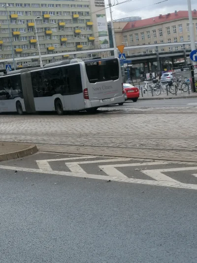 WilecSrylec - Co to za dziwny autobus
#wroclaw