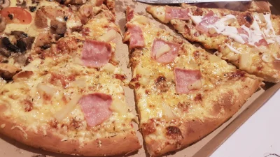 H.....H - #pizza #heheszki #ananas prawdziwa pizza z ananasem najlepsze ze wszystkich...