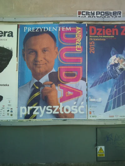 F.....k - Ej, mireczki! Ten plakat Dudy to tak serio? Pierwszy raz dziś na mieście wi...