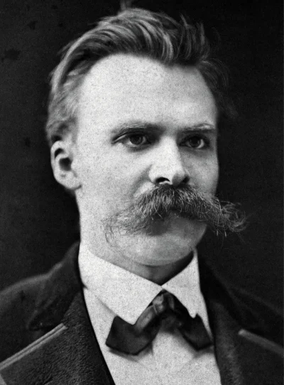 dasvolk - Nietzsche patrzy na wasze naiwne dyskusje nad istotą trupa