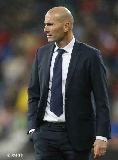 T.....n - NA KOLANA PRZED LEGENDĄ
#mecz