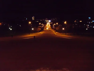 Recydywa - @Recydywa: i widok za plecami. Niestety mój aparat ssie w nocy.