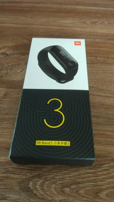 Ritycho - Od dawna #miband3 przychodzi w takim pudełku? Wcześniej jak brałem to zawsz...