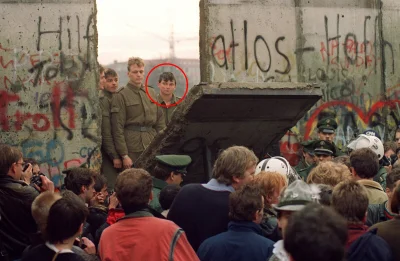angelo_sodano - mało kto wie, ale Rysiek z Klanu w młodości obalał Mur Berliński
#ry...