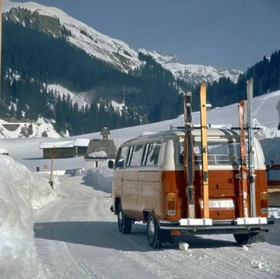 GodSafeTheQueen - <3
#winter #carboners #samochody #klasyki #motoryzacja #earthporn