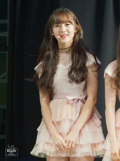 K.....o - #arin #ohmygirl 
#koreanka