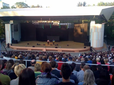 westwoodczyk - #zielona_góra #amfiteatr na scenie #paranoenormalni