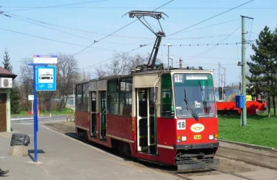 K.....w - po śląsku tramwaj to "bana" a autostrada to "autobana"
podobne określenia ...