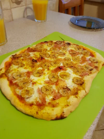 pasadsam - @MG78: dzisiaj zrobiłem twoją pizze, połączenie banana i curry rewelacja (...