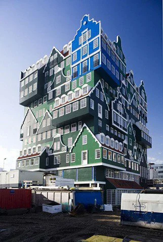 Deykun - > O surrealistycznym hotelu z Zaandam w Holandii. #mikroreklama

 I o tym dl...