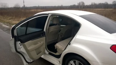 macq2309 - Tak sobie przeglądam subaru na otomoto i dochodzę do jednego legacy.
Nawe...