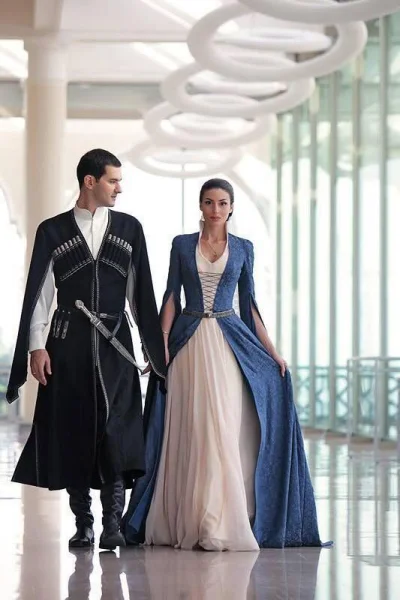 kusznier - Tradycyjny ubiór ślubny pary w Gruzji
#nosilbym #ubranie #strojeludowe #we...