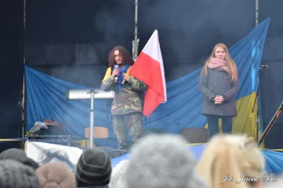 Karkasonne - Byłem! Wspieram! Moje zdjęcie ze sceny we Lwowie z Polską flagą :)



ht...