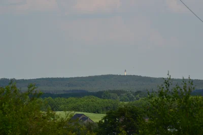 KubaGrom - Wieża widokowa na Dziewiczej Górze widziana z punktu widokowego na Górze M...