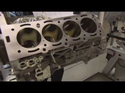 pogop - Mercedes Benz AMG 63 Engine production

#samochody #motoryzacja #engineporn...