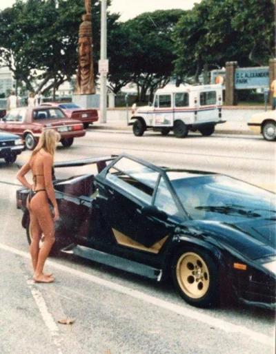 MrFafik - Klimat Florydy z lat '80 jest nie do opisania

#floryda #usa #lamborghini #...