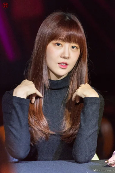 XKHYCCB2dX - #yujeong #laboum
#koreanka #kronografia