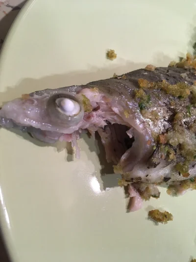 Talerzpozywnejzupki - Moja rybka ma niezły ubaw z tego, że ją zaraz zjem 
#gownowpis