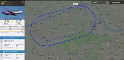 kpecak - Samolot z LTN do LUZ krąży w okolicach Radiomia już prawie godzinę. Nie może...