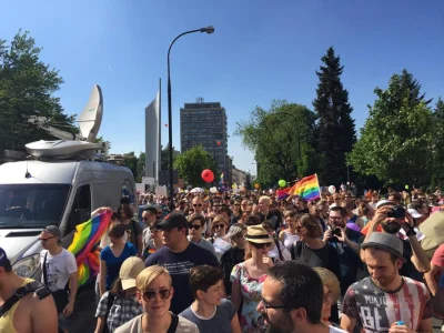 wroclawowy - Z jednej strony wykopki się skrajnie oburzają, jak wrzuci się foto z Mar...