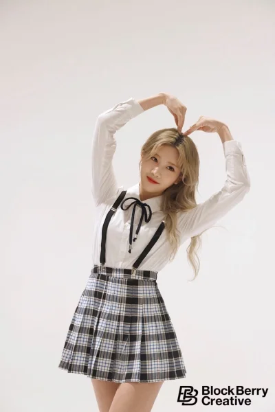 PanTward - #kimlip #loona #koreanka