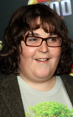 aifeme - @kryzysova: Albo jak Andy Milonakis. 39 lat