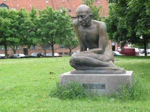 nexiplexi - pomnik Mahatmy Gandhiego w Kopenhadze- upamiętnienie jego wizyty w Danii ...