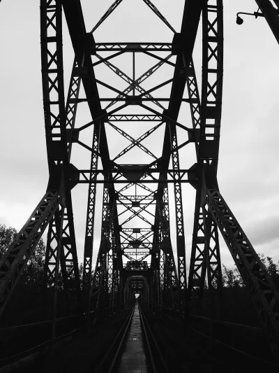 mvtedzky - #fotografia #most #mojezdjecie #czarnobiałe