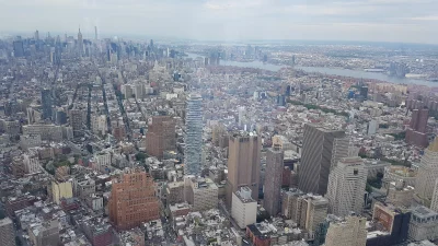 CKNorek - Widok na Manhattan w kierunku... Central Parku (gdzieś daleko za tymi wysok...