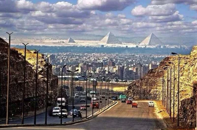 st_fot - Lata 90. XX wieku, piramidy widziane z Kairu.

#egipt #turystyka #starezdj...