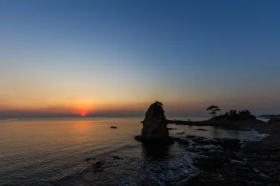 Lookazz - > Kanagawa Sunset

#dzaponialokaca <==== czarnolistuj

#earthporn