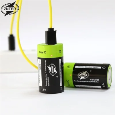 hrumque - @freakshow: a np. szukaj "usb rechargeable battery" i tu literka rozmiaru (...