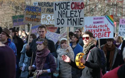 Rinter - Solidarność wszystkich kobiet, ale tylko wtedy kiedy jest to wygodne ( ͡° ʖ̯...