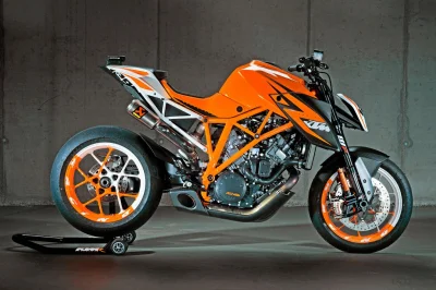 k.....9 - #ktmboners #motocykleboners #motocykle
KTM SUPER DUKE
Wszystkie inne marz...