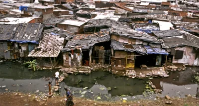 parapet235 - @Kurayoo: Zdjęcie przedstawia znakomite warunki sanitarne w Indiach, dzi...