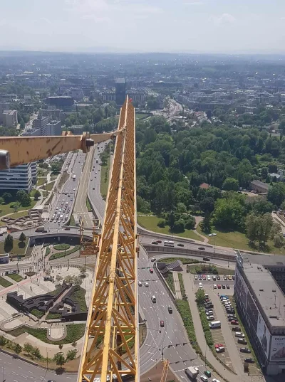 angelo_sodano - widok z najwyższego żurawia wieżowego (122 m) w #krakow - budowa #uni...