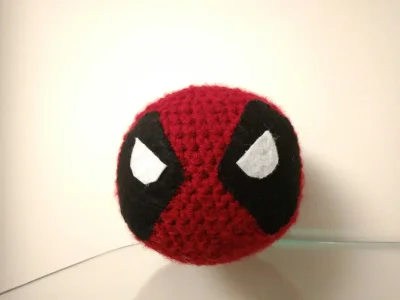 Bulbaszka - Zrobiłam nowy ball. Poproszę ocenić (｡◕‿‿◕｡)

#bulbaszkaball #deadpool #m...