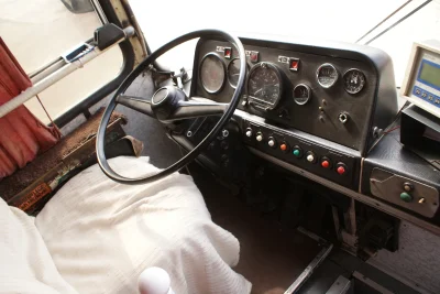 W.....c - prehistoryczna deska rozdzielcza z egzemplarza z 1973