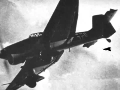 d.....B - Dżwięk nurkującego Ju-87 też był dobry