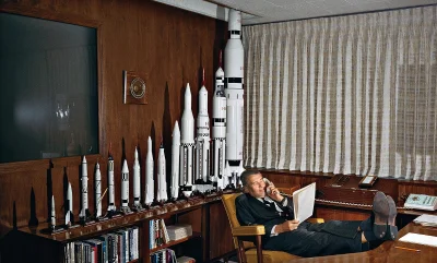 LostHighway - #ciekawostki #kosmos Wernher von Braun w swoim biurze #nasa Rok 1965.