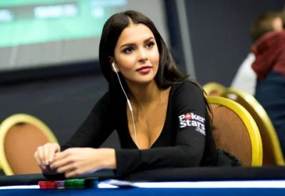 PokerTexas - Sara ;)

Pamiętacie jej słynny blef? Dostępny jest tutaj.

#poker #l...