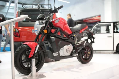 Julek00 - #motocykle #bojowka125cc

Od roku na rynku występuje w ofercie rometa motor...