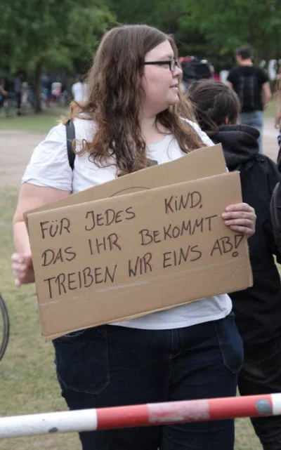 ilem - #niemcy #feminizm #ciekawostki #rozowepaski 
"Na każde wasze urodzone dziecko...