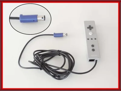 RedBulik - Prototyp Wii Remote na Gamecube pojawił się na aukcji w Japonii.
#gry #ni...