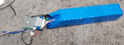 neov - @FLAC: No coś koło tego. Z pomiaru wychodzi cirka 20Ah.