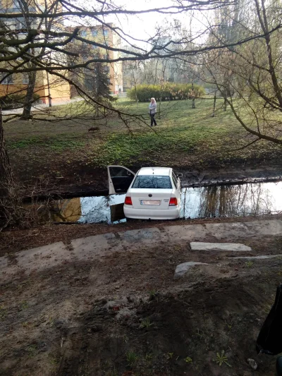 z.....m - Dzisiaj w Toruniu, trafił się nawet micro-naśladowca ( ͡° ͜ʖ ͡°)