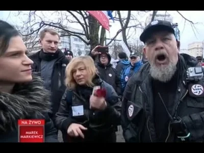 Opornik - Takie małe porównanie.

Poszedłem sobie kiedyś na tą demonstrację poparci...